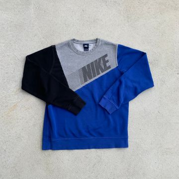 Nike  - Hoodies & Sweatshirts (Black, Blue)