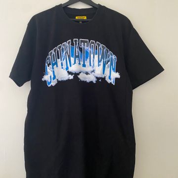 Urban outfitters - T-shirts (White, Black, Blue)