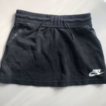 Nike  - Skirts (Black)