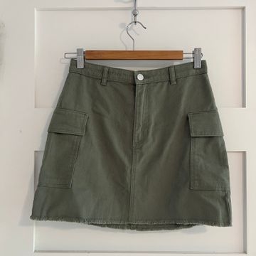 H&M - Skirts (Green)