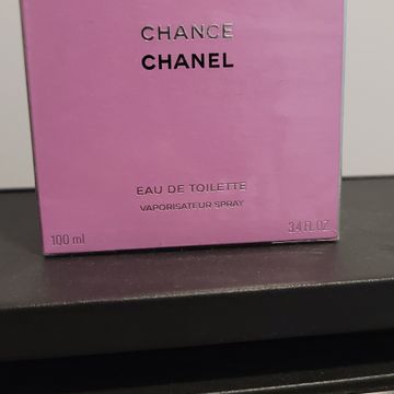 Chanel - Perfume