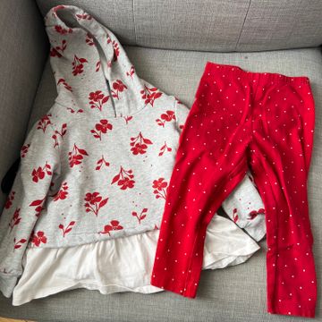 Carter’s - Clothing bundles (White, Red, Grey)