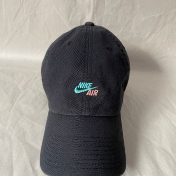 Nike - Caps (Black)