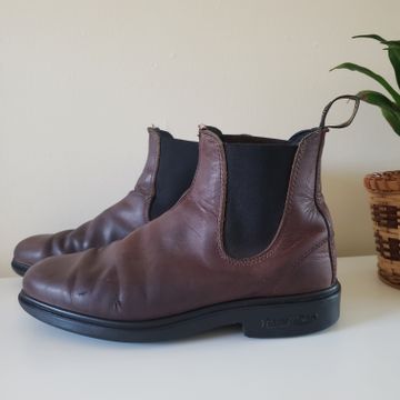 BLUNDSTONE  - Chelsea boots (Black, Brown)