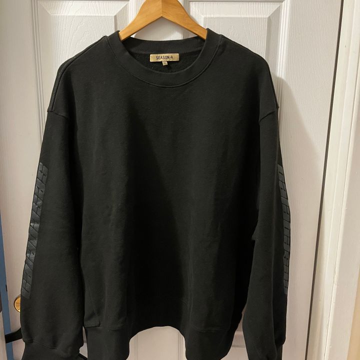 Yeezy - Hoodies & Sweatshirts, Sweatshirts | Vinted