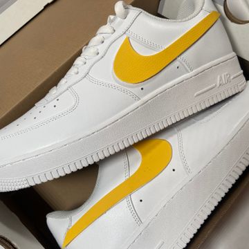 Nike  - Sneakers (White, Yellow)