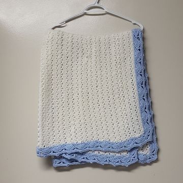 Handmade - Blankets (White, Blue)
