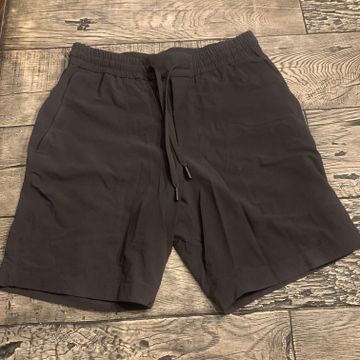 Lululemon  - Shorts (Black)