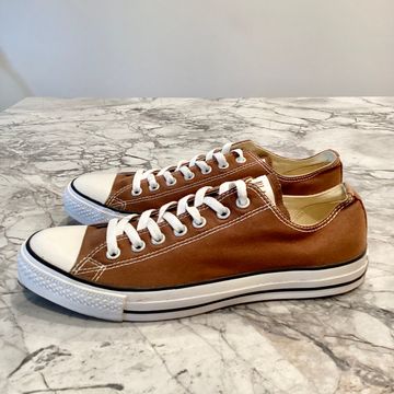 Converse - Sneakers (Brown)