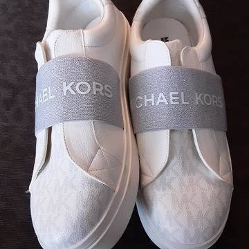 Micheal Kors  - Sneakers (White, Silver)