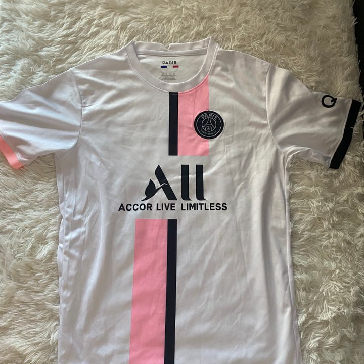 Men Pink and Black Accor Live Limitless PSG Club Football Jersey