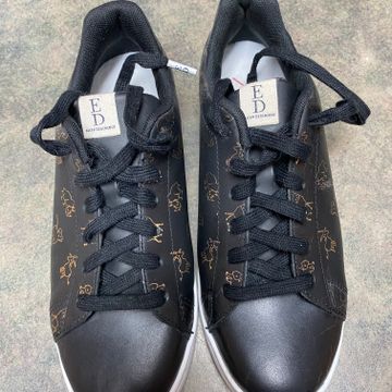 Ellen Degeneres - Sneakers (Black, Gold)