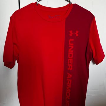 Under Armour - Short sleeved T-shirts (Red)