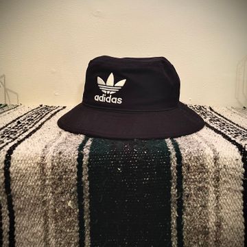 Adidas - Hats (Black)