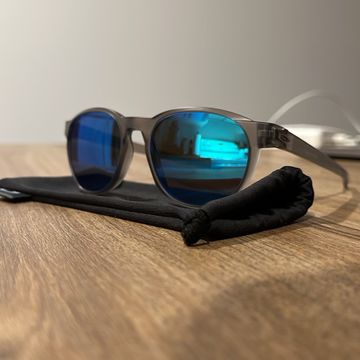 Oakley  - Sunglasses (Blue)