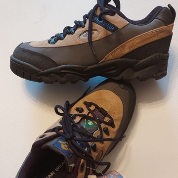 Gear Wear - Steel Toed work shoes  - Winter & Rain boots (Black, Brown, Grey)