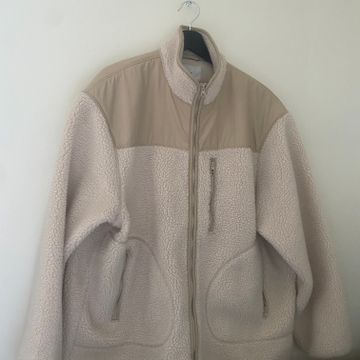 H&M - Fleece jackets (Beige)