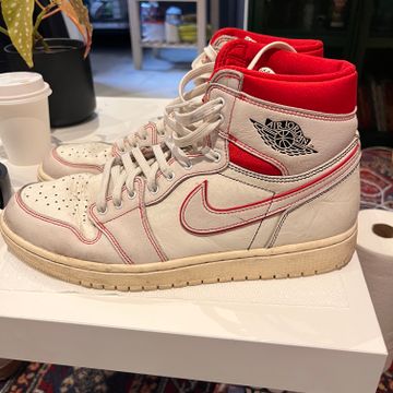 Jordan  - Sneakers (White, Red, Grey)