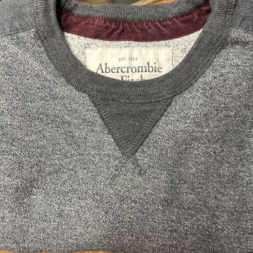 Abercrombie & Fitch - Crew-neck sweaters (Grey)