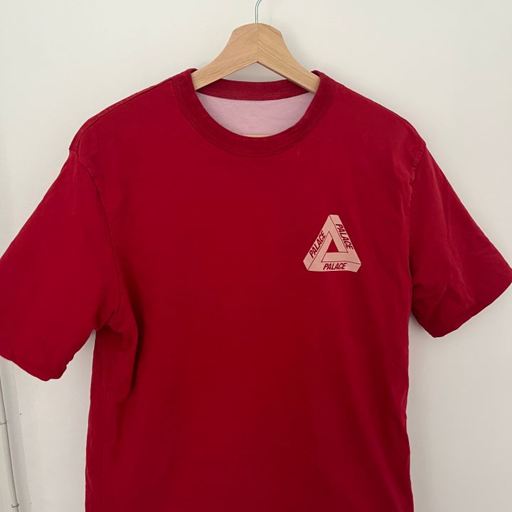 Palace - Tops & T-shirts, Short sleeved T-shirts | Vinted
