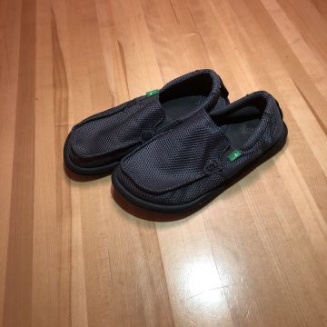 Sanuk - Flat sandals (Grey)