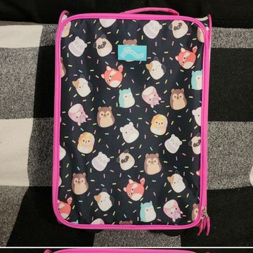 Squishmallows - Luggage & Suitcases (Black, Pink)