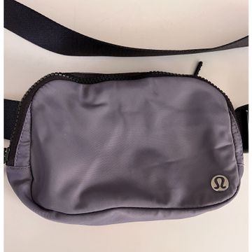 Lululemon - Bum bags (Black, Purple)