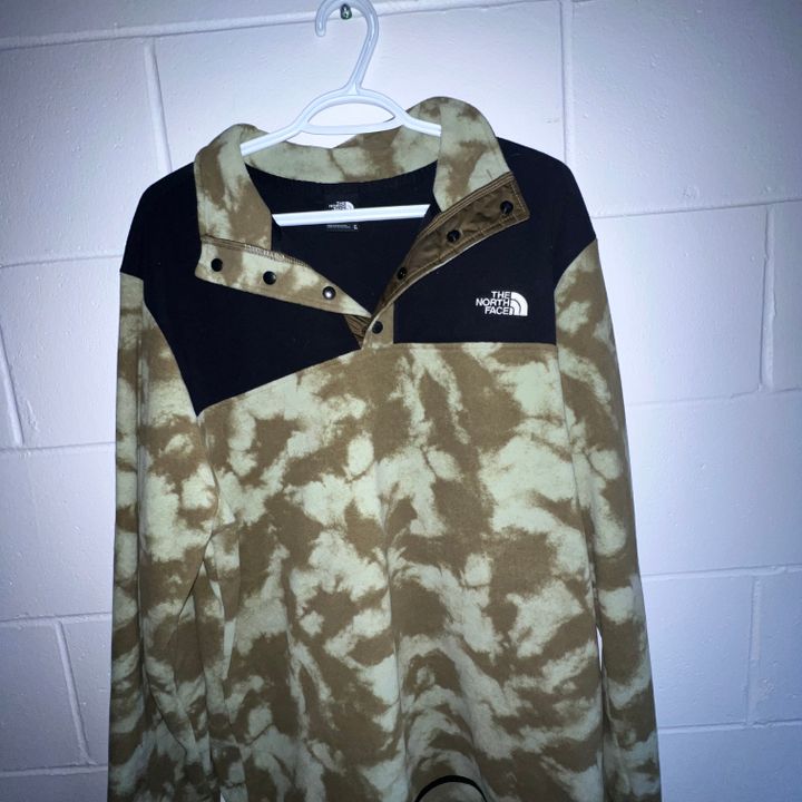 The North Face, Sweaters