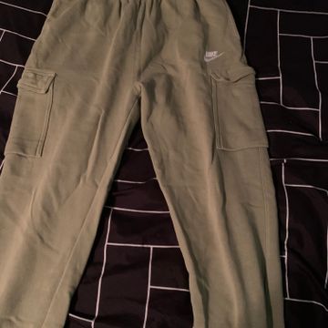 Nike - Pantalons cargo (Vert)
