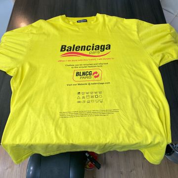 Balenciaga - Short sleeved T-shirts (Yellow)