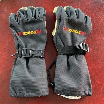 Auclair - Gloves (Black, Beige)