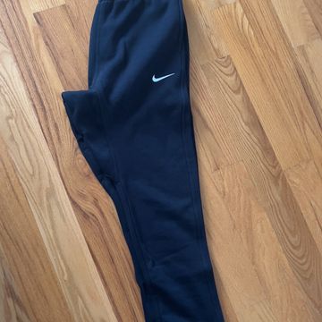 Nike - Joggers & Sweatpants (Black)