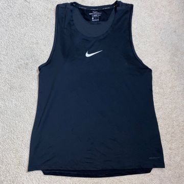 Nike - Hauts & Tee-shirts (Noir)