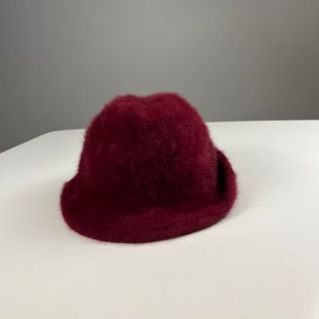 Marida - Hats (Red)