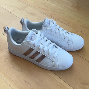 Adidas  - Sneakers (White)