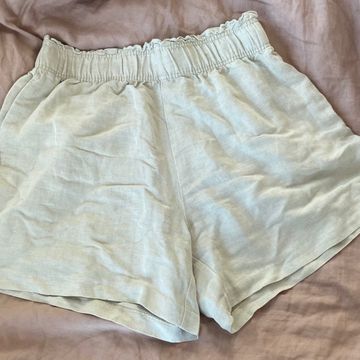 H&m - High-waisted shorts (Beige)