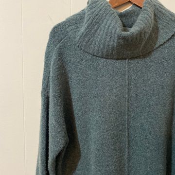 Vintage - Turtleneck sweaters (Green, Grey)