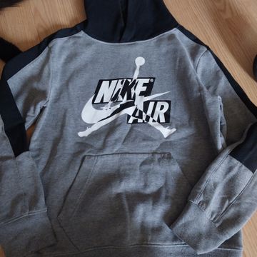 Nike/jordan - Sweatshirts & Hoodies