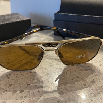 Prada - Sunglasses (Gold)