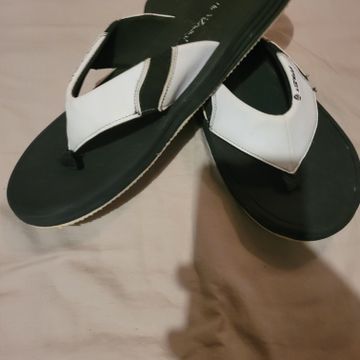 Air Walks - Slippers & flip-flops (White, Black)