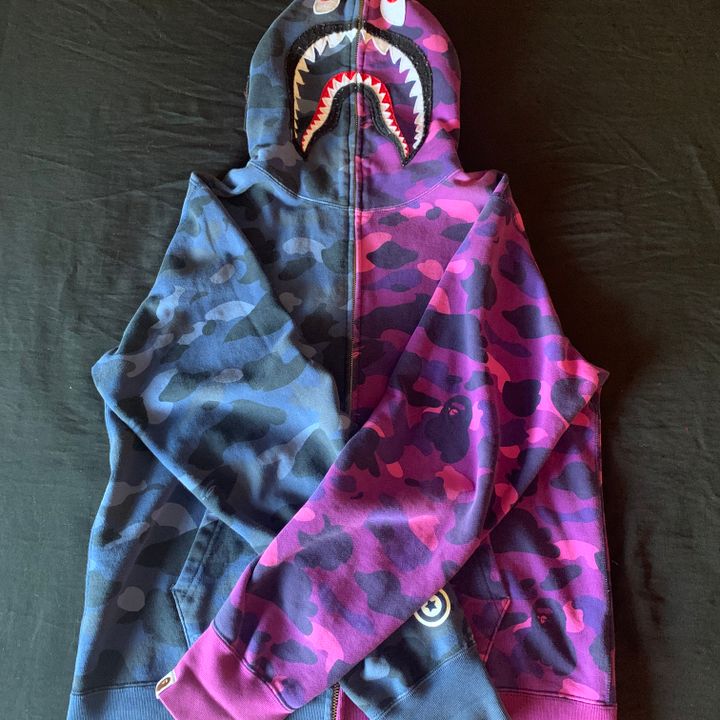 Bape hoodie purple - Gem