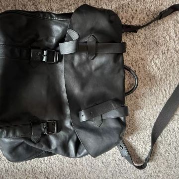 Givenchy - Shoulder bags (Black)