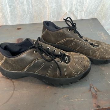 Oakley  - Chaussures formelles (Noir, Marron)