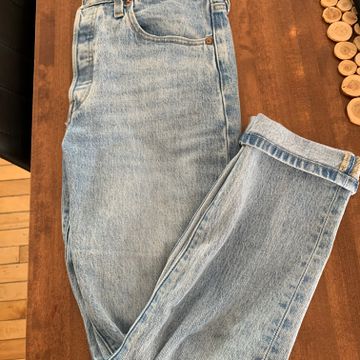 Levis - High waisted jeans