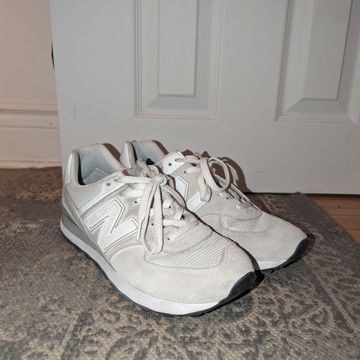 New balance discount 574 size 9.5