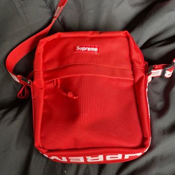 Supreme - Shoulder bags (Red)