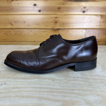 Secod by Bostonian - Oxford & Brogues (Brown)