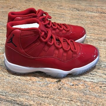Jordan - Sneakers (Red)