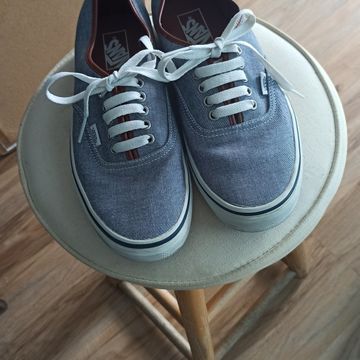 Vans - Sneakers (White, Blue, Brown)