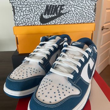 Nike  - Sneakers